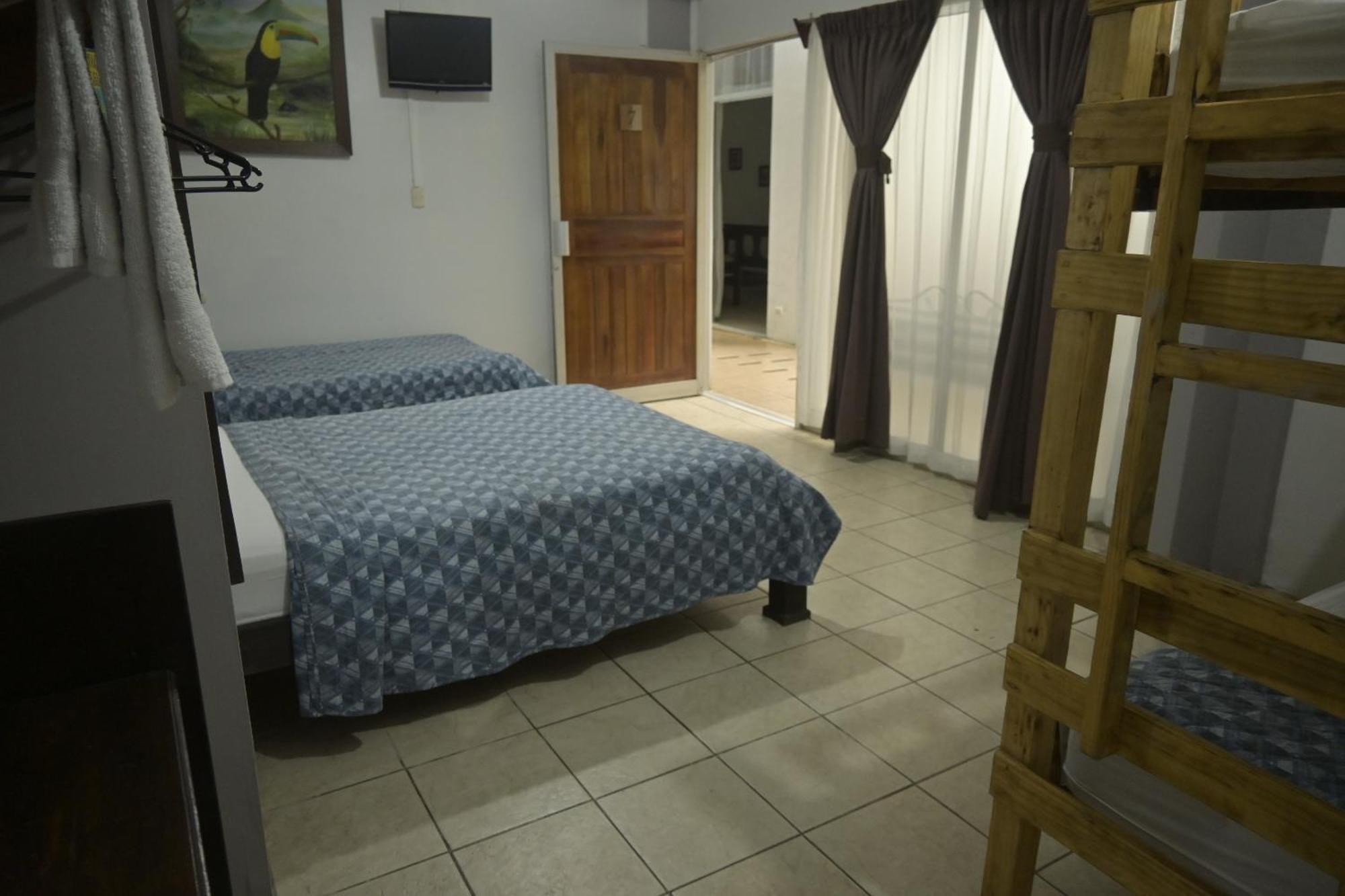 Hotel Las Colinas La Fortuna Dış mekan fotoğraf